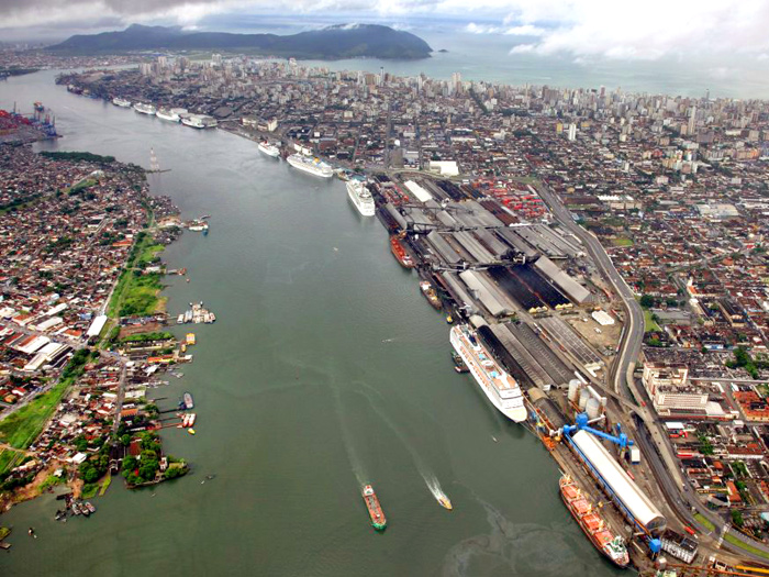 Porto de Santos visão aérea