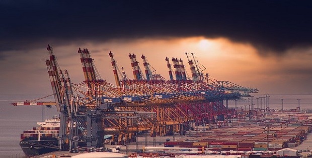 A Organização Mundial das Aduanas (OEA) é a única organização mundial que trata sobre assuntos aduaneiros A Organização Mundial das Aduanas (OEA) é a única organização mundial que trata sobre assuntos aduaneiros