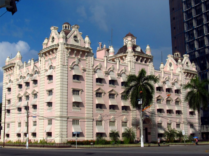 Edifício sede da Docas do Pará